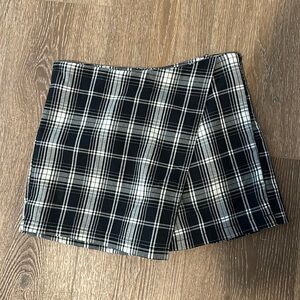 Brandy Melville skort size S